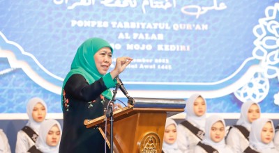 Gubernur Jatim Khofifah Singgung LGBT di Ponpes Al Falah Ploso