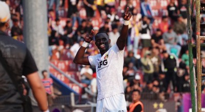 Macan Putih Terkam Bajul Ijo dalam Derby Jatim 4 Gol Tanpa Balas, Naik ke 10 Besar