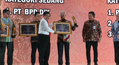 Bank Jatim Raih Penghargaan Kategori BPD Besar dari Kemendagri