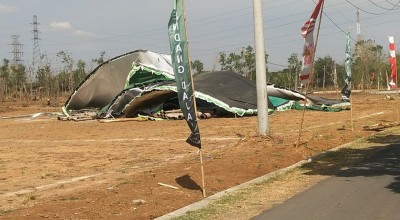 Panggung Maulid di Bangkalan Roboh Diterjang Puting Beliung