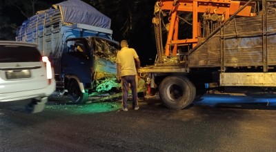 Kecelakaan Beruntun di Bojonegoro, Motor Mio Remuk Terbakar