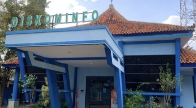 Penyidik Kejari Geledah Kantor Diskominfo Tuban