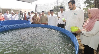 Santri 20 Ponpes di Kota Probolinggo Digembleng Cara Membudidayakan Ikan Lele