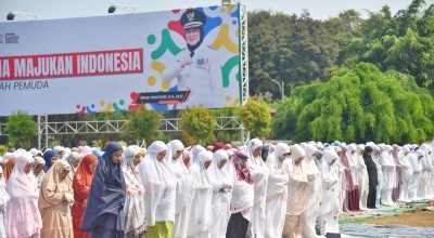 10 Desa di Lumajang Dilanda Kekeringan, Ratusan Warga Lakukan Salat Istisqa di Alun-alun