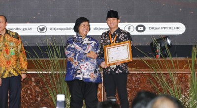 Pemkab Trenggalek dan 2 Desa Terima Penghargaan Proklim 2023