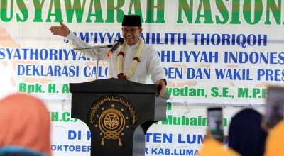 Al Mursyid Thoriqoh Syathoriyyah: Fardu Ain Menangkan Amin
