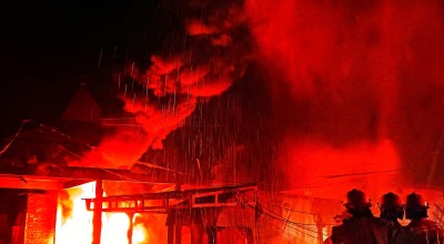 Pom Mini Meledak, 3 Rumah di Sidoarjo Ludes Terbakar