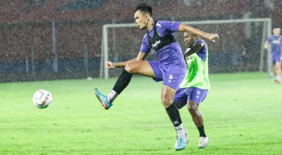 Persik Kediri Fight Lawan Arema FC demi 3 Poin, Ze dan Bachdim Siap Main?