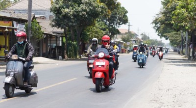 Mas Dhito Ajak Bupati Trenggalek Riding Bareng