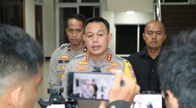 Ada 17 Korban Luka akibat Bentrok Suporter Gresik United dengan Aparat