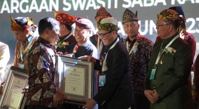 Pemkab Bojonegoro Raih Penghargaan Kemenkes RI sebagai Kabupaten/Kota Sehat Swasti Saba Wiwerda