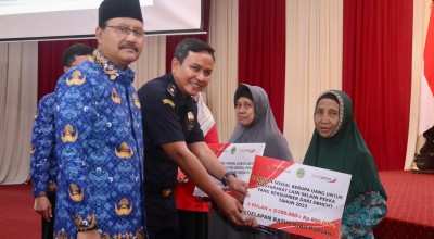 Pemkot Pasuruan Salurkan BLT dari Dana DBHCHT, Gus Ipul: Jangan Buat Pulsa