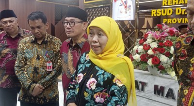 Khofifah Ingatkan RS Milik Pemprov Jatim: Jangan Pulangkan Pasien Setengah Sehat