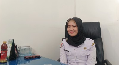 Dokter Teladan di Bojonegoro Ini Terima Penghargaan Langsung dari Gubernur Jatim