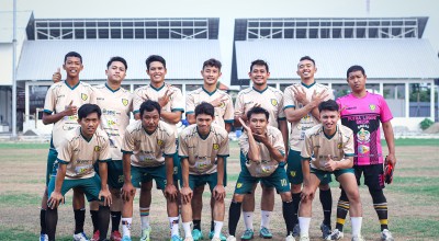 Pelajar Tewas, Foto Unik Legenda, Pria Kediri Nyaleg