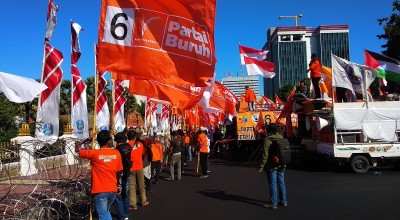 Buruh Demo Kenaikan UMP di Grahadi, Hindari Kemacetan di Ruas Jalan Ini