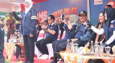 Lepas Peserta Gerak Jalan, Gubernur Jatim Khofifah: Mojokerto Episentrum Majapahit