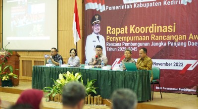 Susun Rancangan Awal RPJPD, Mas Dhito Tekankan Pentingnya Perencanaan
