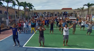 Jaga Kebugaran Warga Binaan, Lapas Kelas IIA Banyuwangi Gelar Senam Bersama