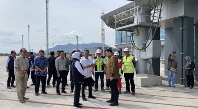 Gubernur Jatim Khofifah Tinjau Kesiapan Bandara Dhoho Kediri