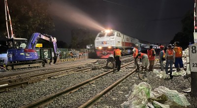 Jalur Ganda Kereta Api Mojokerto-Sepanjang Beroperasi Hari Ini, Tapi Belum Stabil