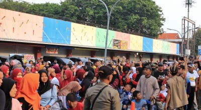 Jalan Sehat dan Pawai Mobil Hias Meriahkan Hari Disabilitas Internasional di Kota Pasuruan