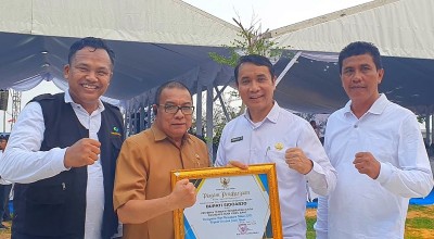Bupati Sidoarjo Raih Penghargaan Pembina Terbaik Penerapan Cara Budidaya Ikan yang Baik