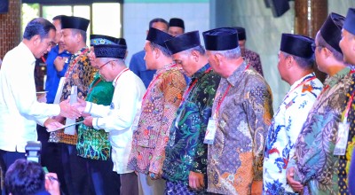 5.000 Sertifikat Tanah Warga Jatim Dibagikan Presiden Jokowi di Sidoarjo