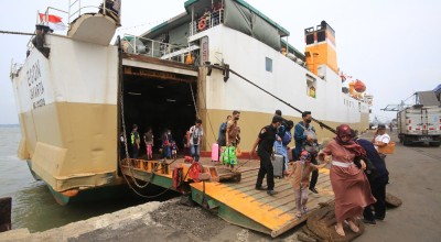 Penumpang Nataru Diprediksi Naik 23 Persen, Pelindo Regional 3 Siapkan 21 Terminal