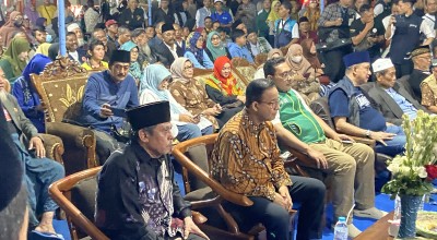 Awali Kampanye di Ponorogo, Anies Baswedan Nonton Wayang Kulit 