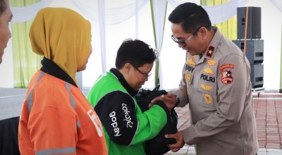 Korbinmas Baharkam Polri Gelar Bakti Sosial di Gresik