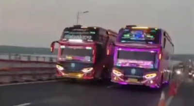 2 Bus Pariwisata Balapan di Jembatan Suramadu, Polres Bangkalan akan Tegur PO