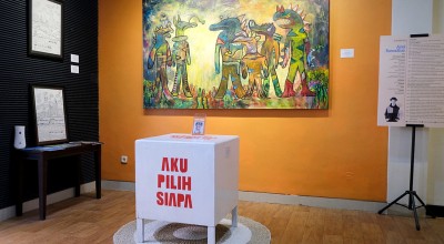 Pelukis Surabaya Ariel Ramadhan Gelar Pameran Tunggal Kelima Bertajuk Metamorfosis