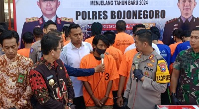 Polres Bojonegoro Tangkap 7 Pelaku Pembacokan di Dander