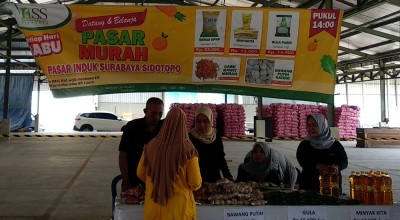 Harga Bahan Pokok Melonjak, Pasar Induk Surabaya Sidotopo Gelar Pasar Murah