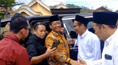 Hadiri Deklarasi Relawan di Trenggalek, Mahfud MD: Jika Tidak Cocok Ga Usah Pilih