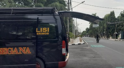 Tas Diduga Berisi Bom Depan Balai Kota Kediri Dievakuasi Tim Gegana