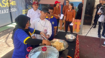 Penghuni Lapas Kediri Belajar Masak Nasi Goreng dan Lumpia bareng Chef