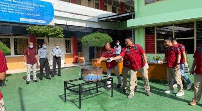 Lapas Kelas II A Bojonegoro Musnahkan Barang Terlarang Hasil Razia Kamar Hunian