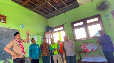 Wabup Sidoarjo Janjikan Segera Renovasi 2 Sekolah Terdampak Puting Beliung
