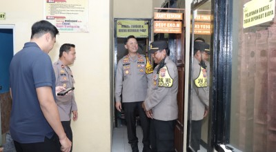 Kapolres Lamongan Cek Kesiapan Mako dan Anggota di Hari Pertama Bertugas