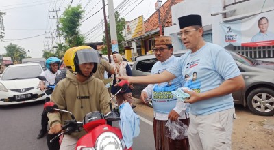Pendowo Madura Bagi-bagi Kaos Prabowo di Bangkalan, Ini Targetnya