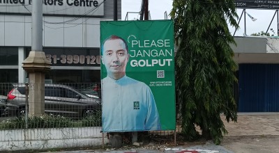 Baliho Caleg, Umbar Aib, Ditemukan Tewas Mengapung