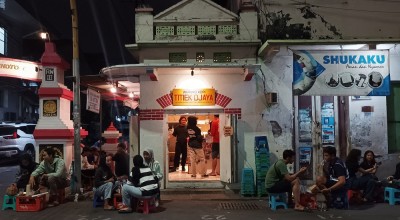 Rekomendasi Warkop Bernuansa Jadul Favorit Milenial Gresik, Titiek Djaya