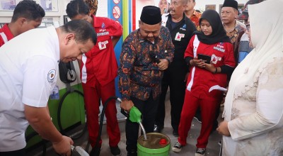Bupati Gresik Resmikan SPBUN Lumpur, Solusi Nelayan Dapat BBM