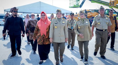 Menaker Peringati Bulan K3 Nasional 2024 di Smelter Freeport Gresik