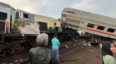 Bartender Hotel Tersangka hingga 3 Kereta Api Terlambat Tiba di Stasiun Gubeng