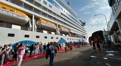 Kapal Pesiar Mv. Aidabella Kunjungi Pelabuhan Tanjung Perak Surabaya