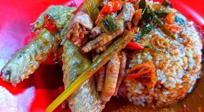 Menikmati Pedasnya Special Ceker Lapindho di Sidoarjo