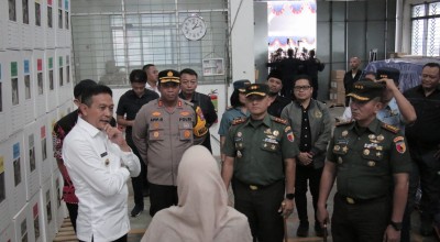 Pj Wali Kota Malang Instruksikan Nakes dan Ambulans Siaga saat Coblosan